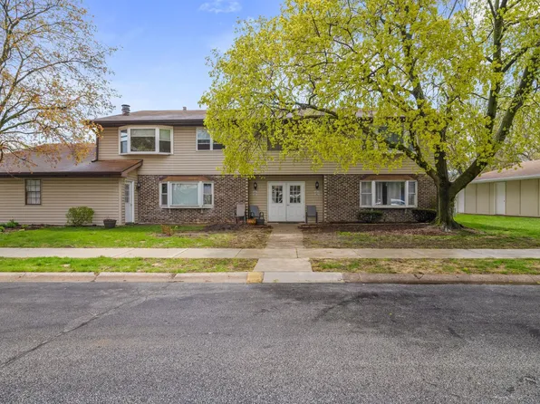 1815 Chelsea St, Schererville, IN 46375