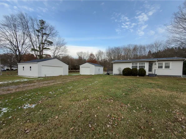 6964 Dermond Rd, Hermitage, PA 16148