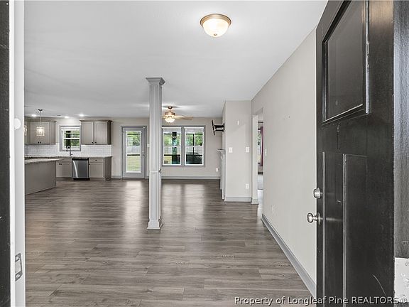 5th image of 98 Vesper Ln