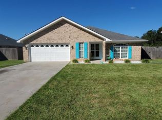 120 Caraway Ct, Midway, GA 31320