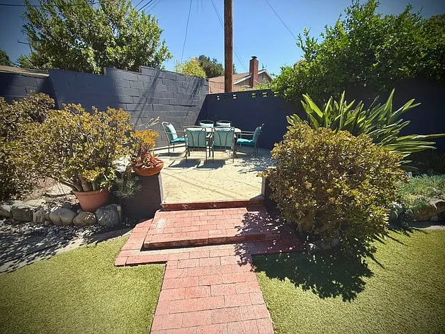 496 Converse Ave — Photo 16