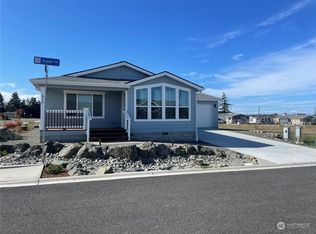 835 N Violet Ave, Sequim, WA 98382