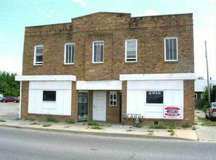2015 E Central Ave, Wichita, KS 67203