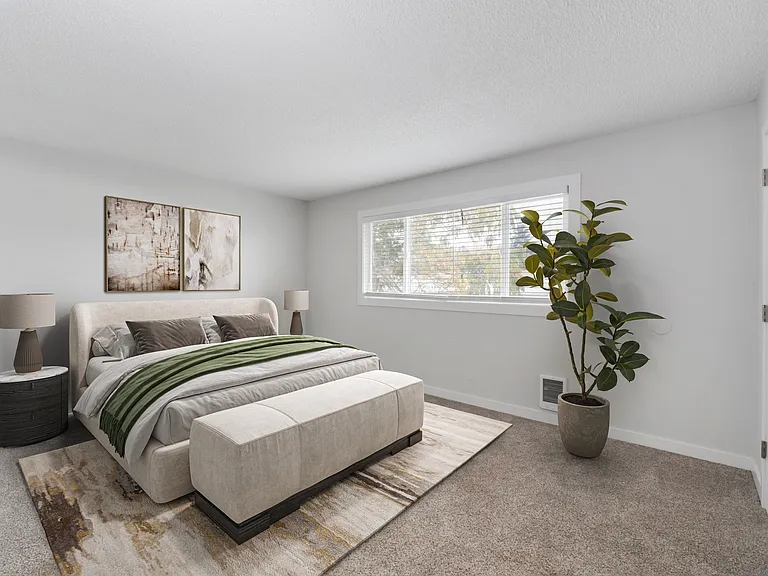 Columbia Crest Townhomes — Photo 7