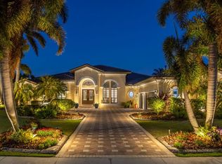 621 Balibay Rd, Apollo Beach, FL 33572