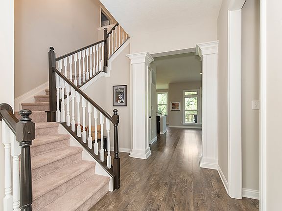 4th image of 6492 Westminster Dr