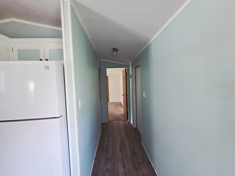 58 Powerline Pl — Photo 6
