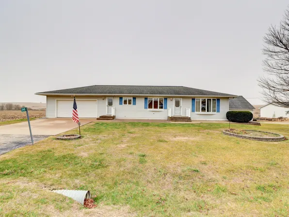 (undisclosed Address), Bryant, IA 52727