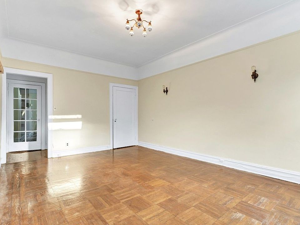 1st image of 207 8th Ave APT B4