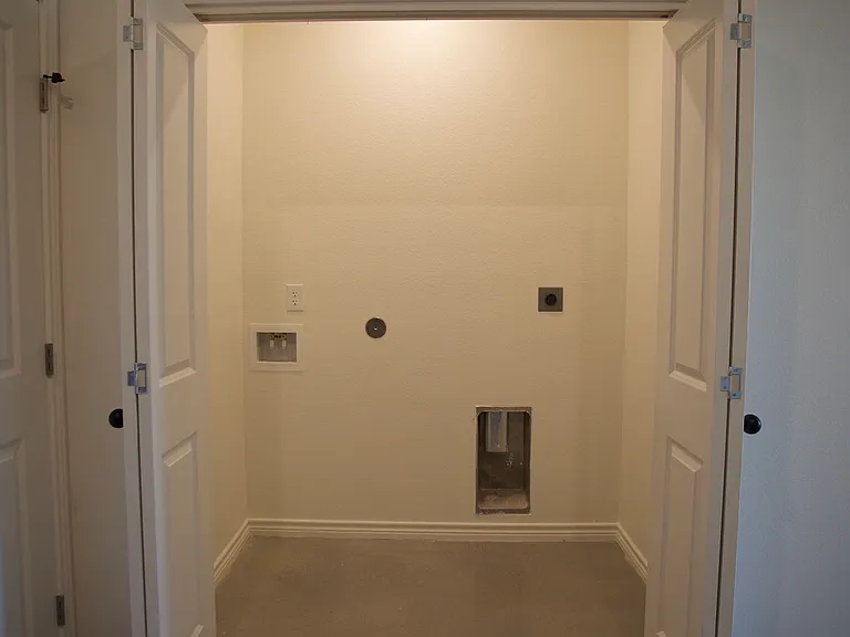 4119 Long Creek Ln #B — Photo 12