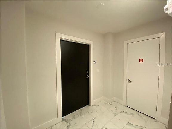 5th image of 176 4th Ave NE #1201