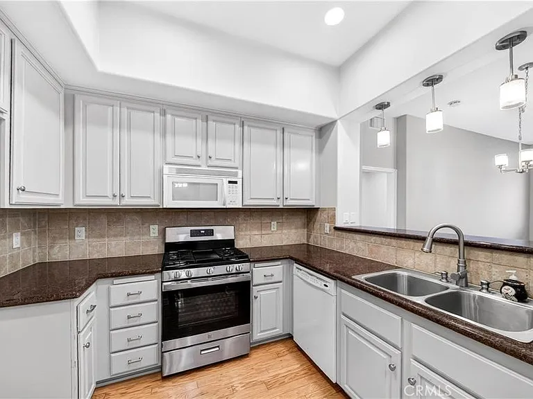 2605 Sepulveda #122 — Photo 7