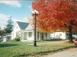 414 Antique City Dr, Walnut, IA 51577