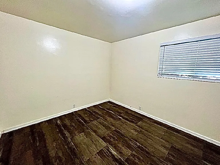 TAFT3322 — Photo 12