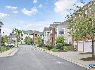 985 Glenwood Station Ln, Charlottesville, VA 22901