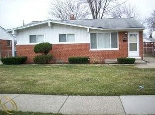 32725 Birchwood St, Westland, MI
