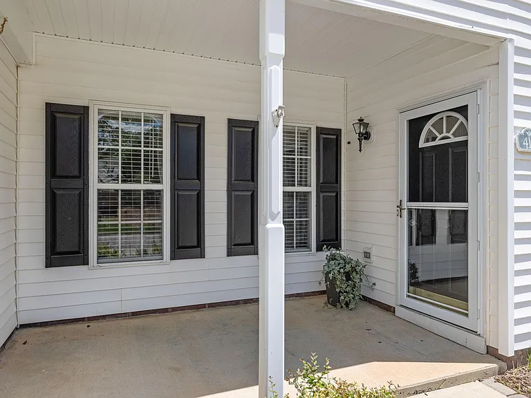 416 Misty Groves Cir — Photo 2