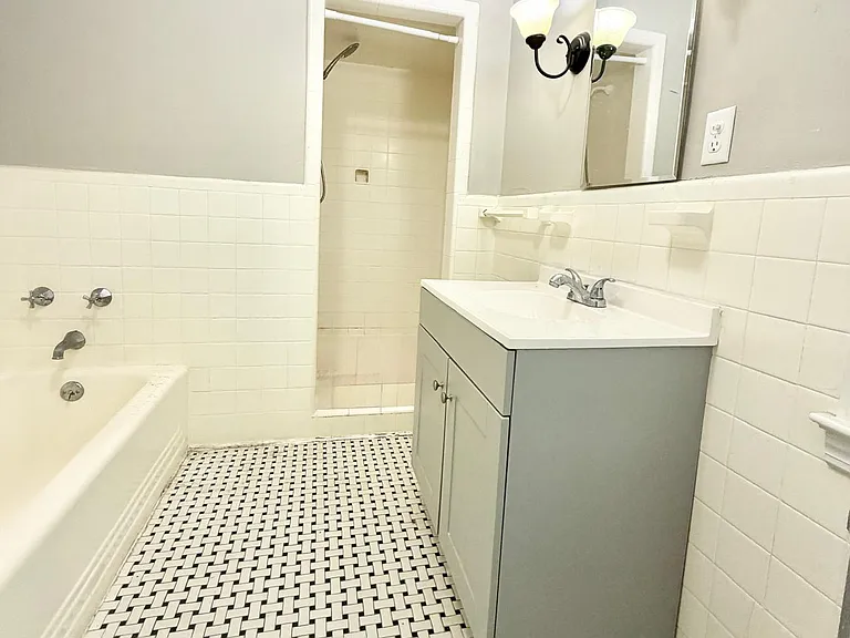 75 Stimson Rd #B — Photo 15