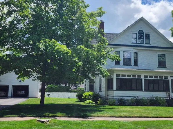 425 Dover Street, Chippewa Falls, WI 54729