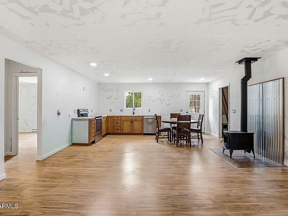 3rd image of 4935 STARLIGHT Drive #152