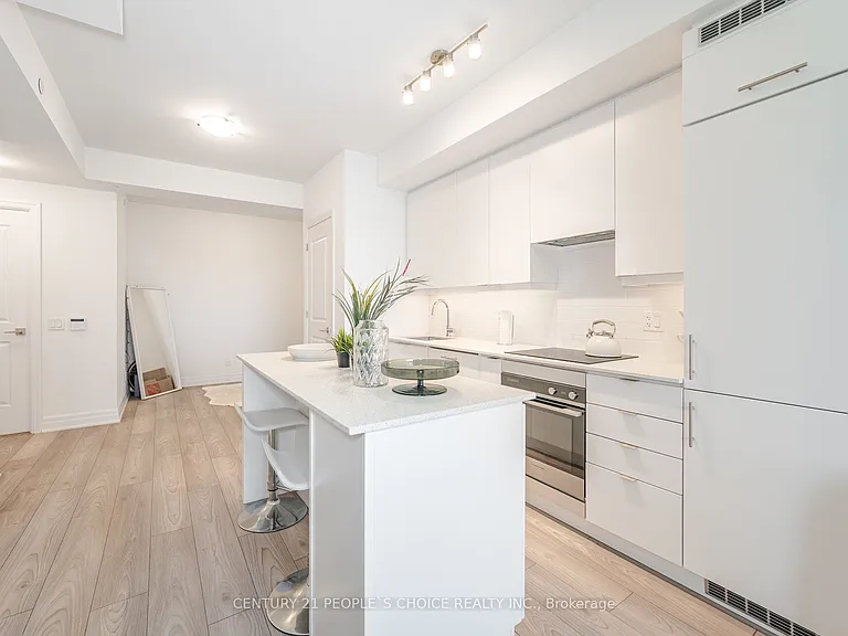36 Elm Dr W #606 — Photo 10