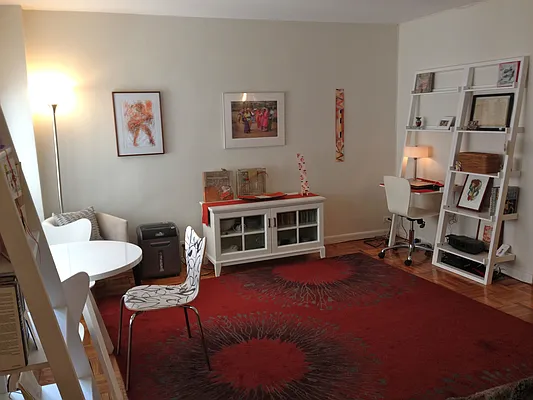 Rented by Levan Real Estate | media 18