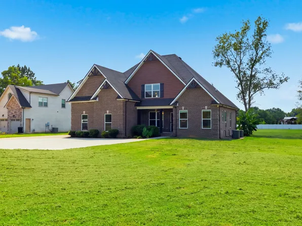 2187 Twin Oak Dr, Murfreesboro, TN 37130