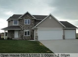 2123 Potter Dr, De Pere, WI 54115