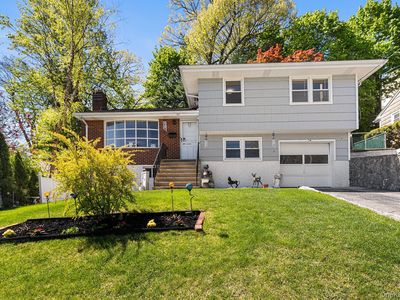57 Homecrest Oval, Yonkers, NY, 10703