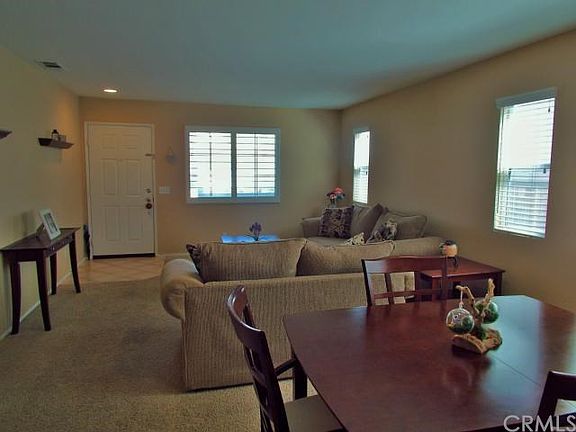 2nd image of 2983 Lombardy Ln