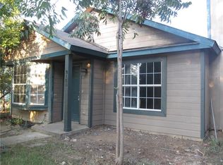 2136 Chatham Square Ct, Dallas, TX 75227