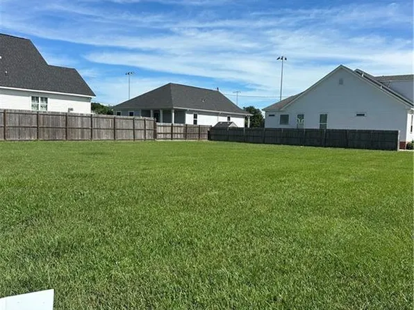 1815 Rose St, Arabi, LA 70032