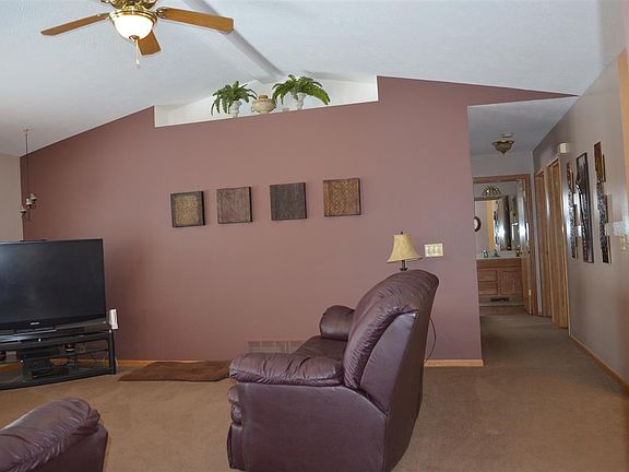 3rd image of 3852 Pintail Dr
