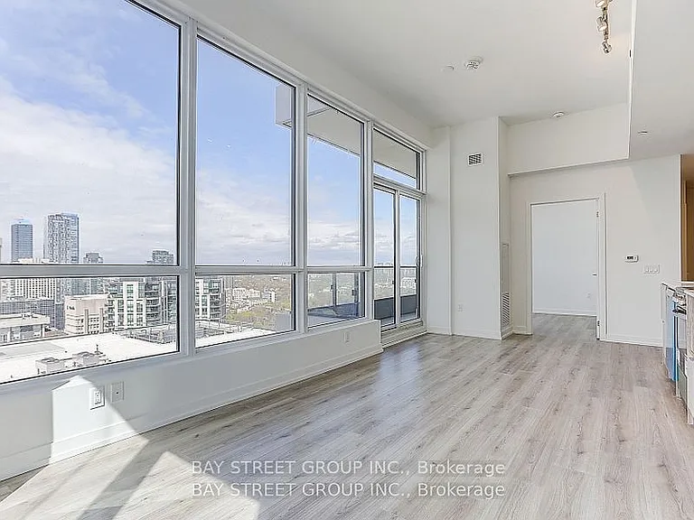 395 Bloor St E #2802 — Photo 6