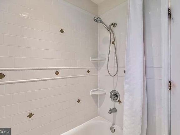 2nd image of 7918 Martha Washington St #3