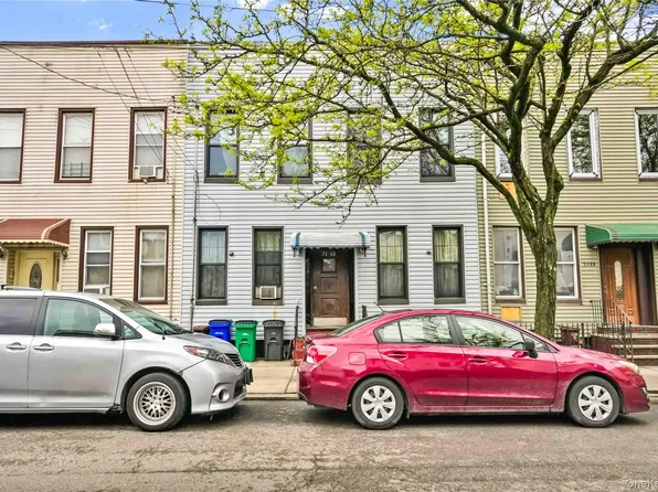 71-60 69th Pl #1L, Ridgewood, NY 11385