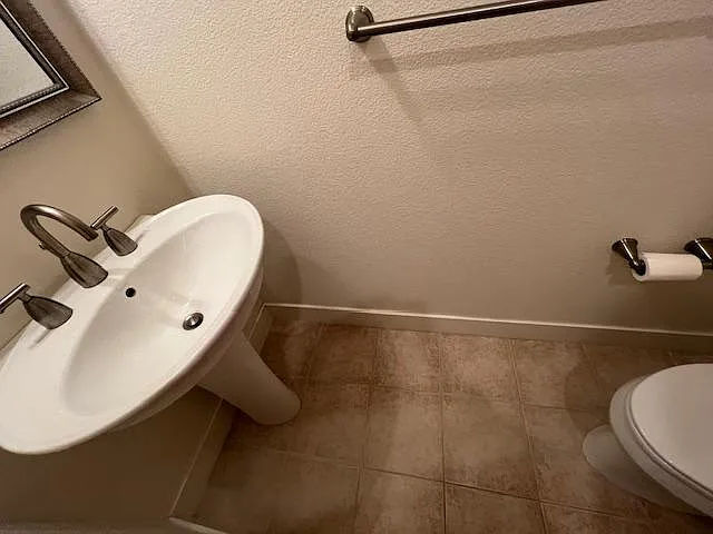Main Floor - Hall Bath