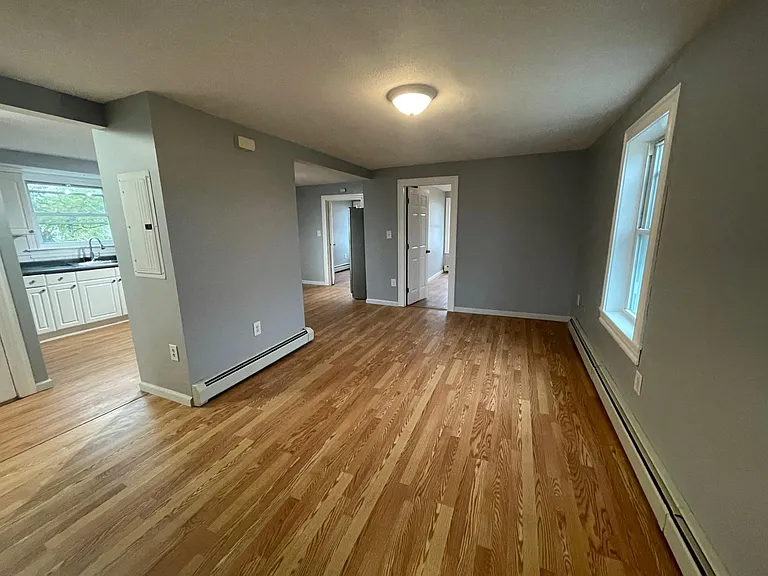 16 Northend St #2 — Photo 11