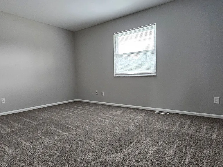 2991 Benchwood Rd — Photo 2