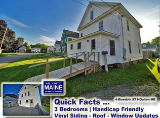 4 Bowdoin Street, Houlton, ME 04730