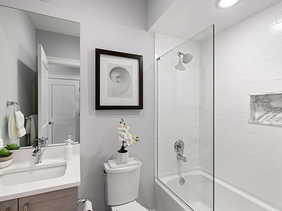 5th image of 601 Grist Mill Cir