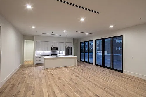 Floor plan 1530 Felicity Penthouse
