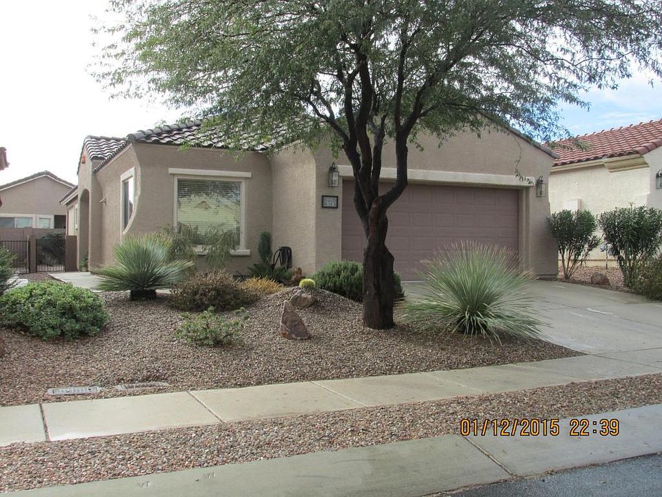 1st image of 371 W Calle Del Estribo