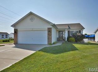 620 Homefield Glen Ct, O'Fallon, MO 63366