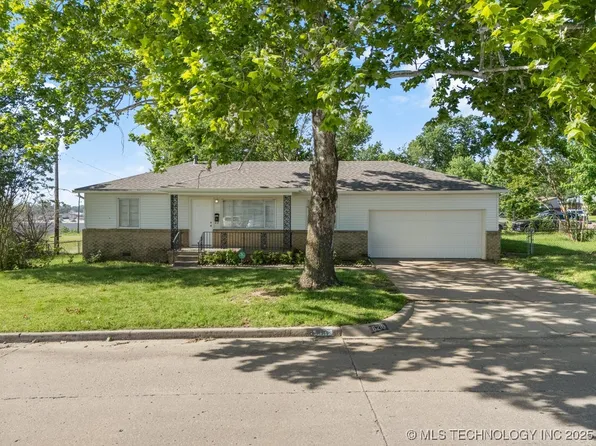 6210 E 17th St, Tulsa, OK 74112