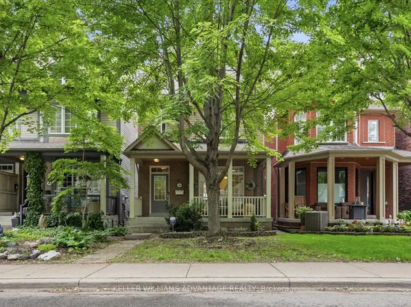 46 Sarah Ashbridge Ave, Toronto, ON M4L 3Y9