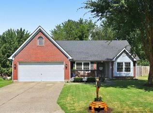 136 Hawthorne Dr, Georgetown, KY 40324