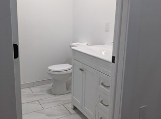 34 Florence St, Englewood, NJ 07631