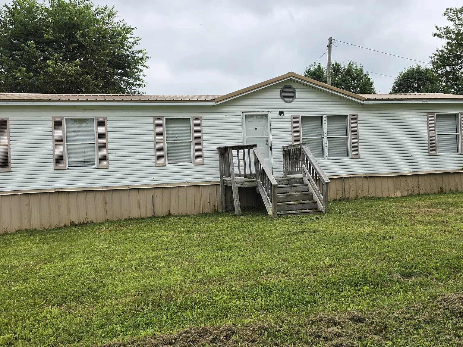 3 bed, 1680 sqft, $1,500 — Photo 1