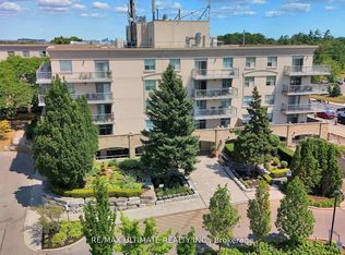 2500 Rutherford Rd #307, Vaughan, ON L4K5N7